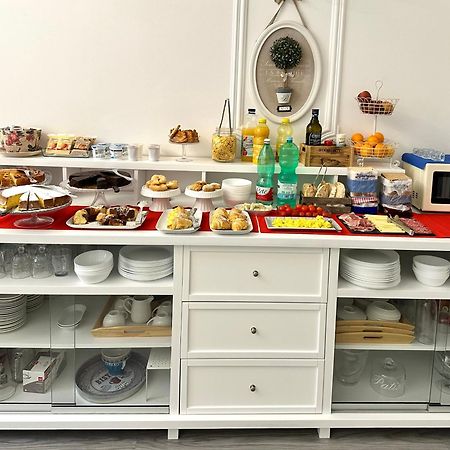 Palazzo Chiatamone Hotell Napoli Eksteriør bilde