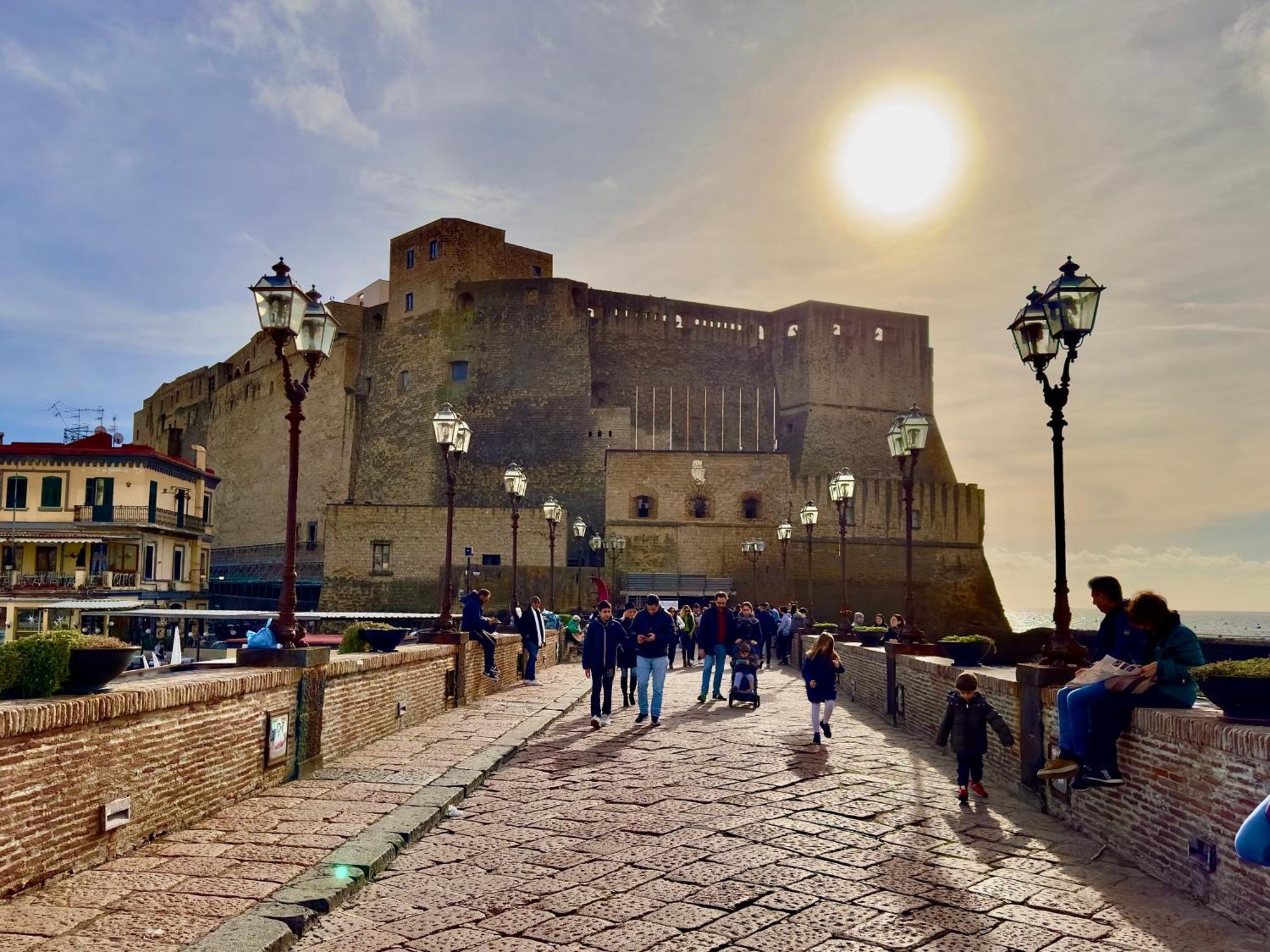 Palazzo Chiatamone Hotell Napoli Eksteriør bilde