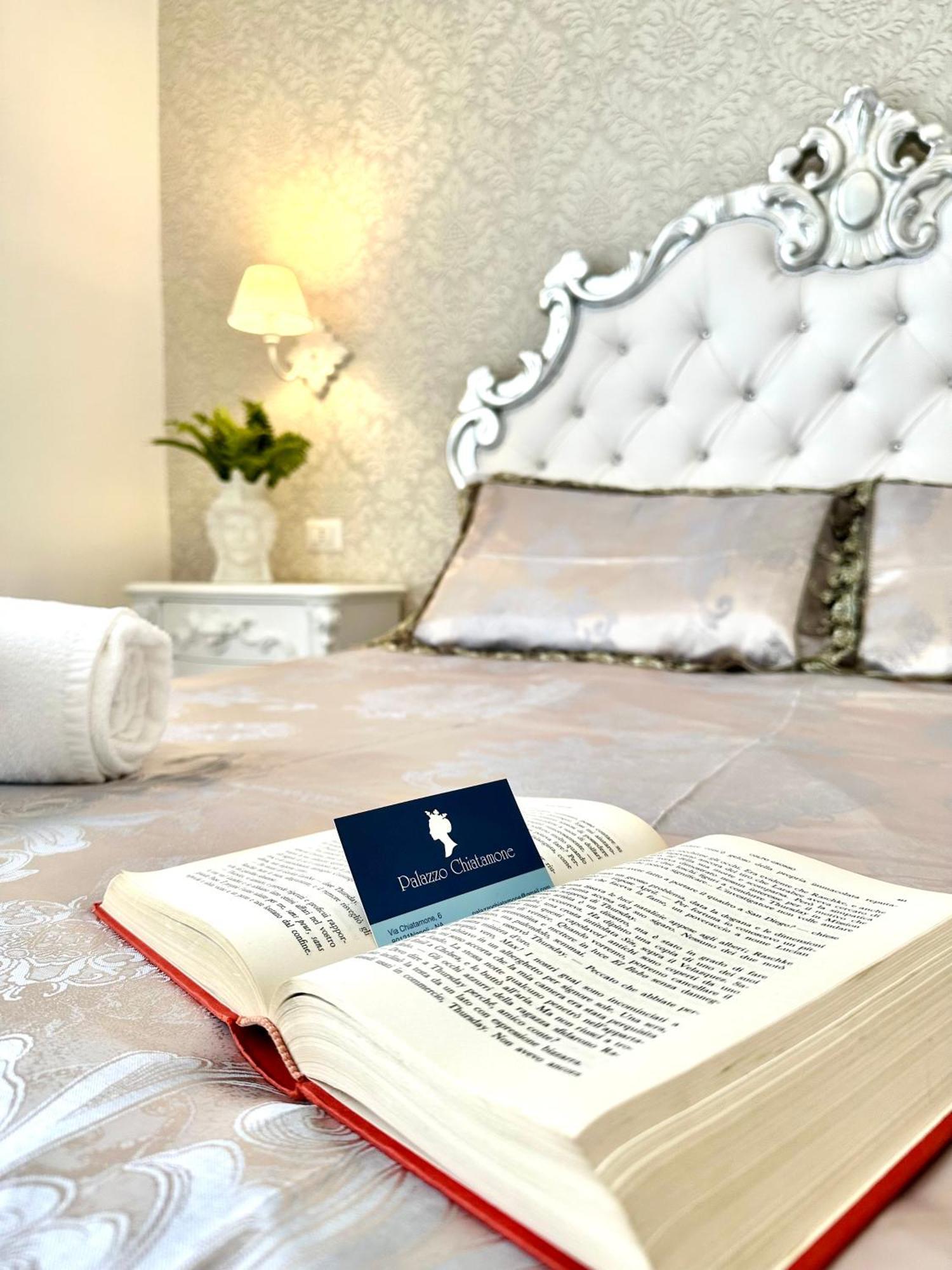 Palazzo Chiatamone Hotell Napoli Eksteriør bilde