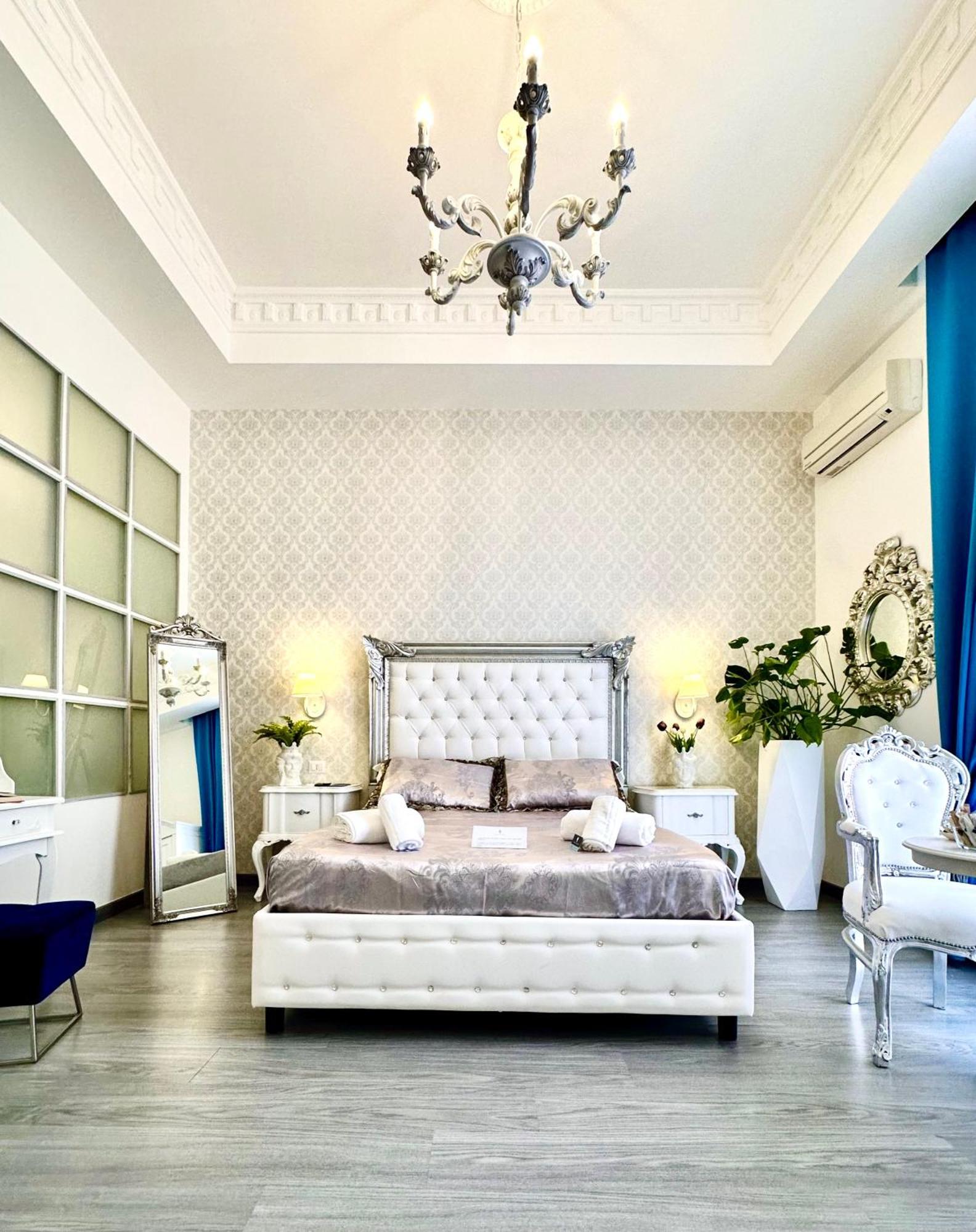 Palazzo Chiatamone Hotell Napoli Eksteriør bilde