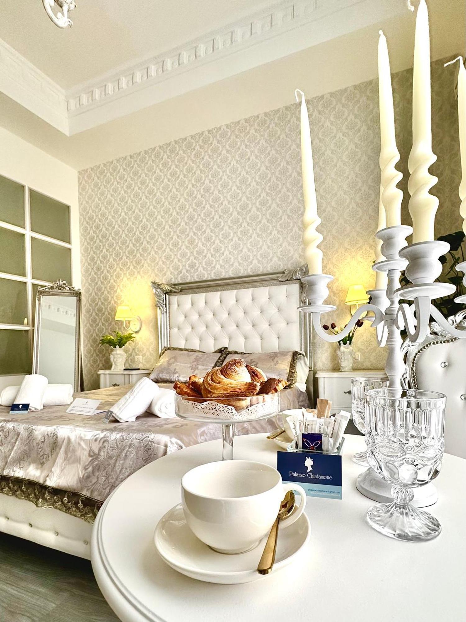 Palazzo Chiatamone Hotell Napoli Eksteriør bilde