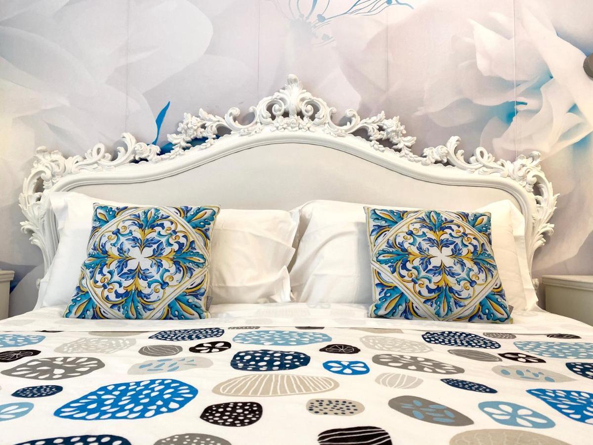 Palazzo Chiatamone Hotell Napoli Eksteriør bilde
